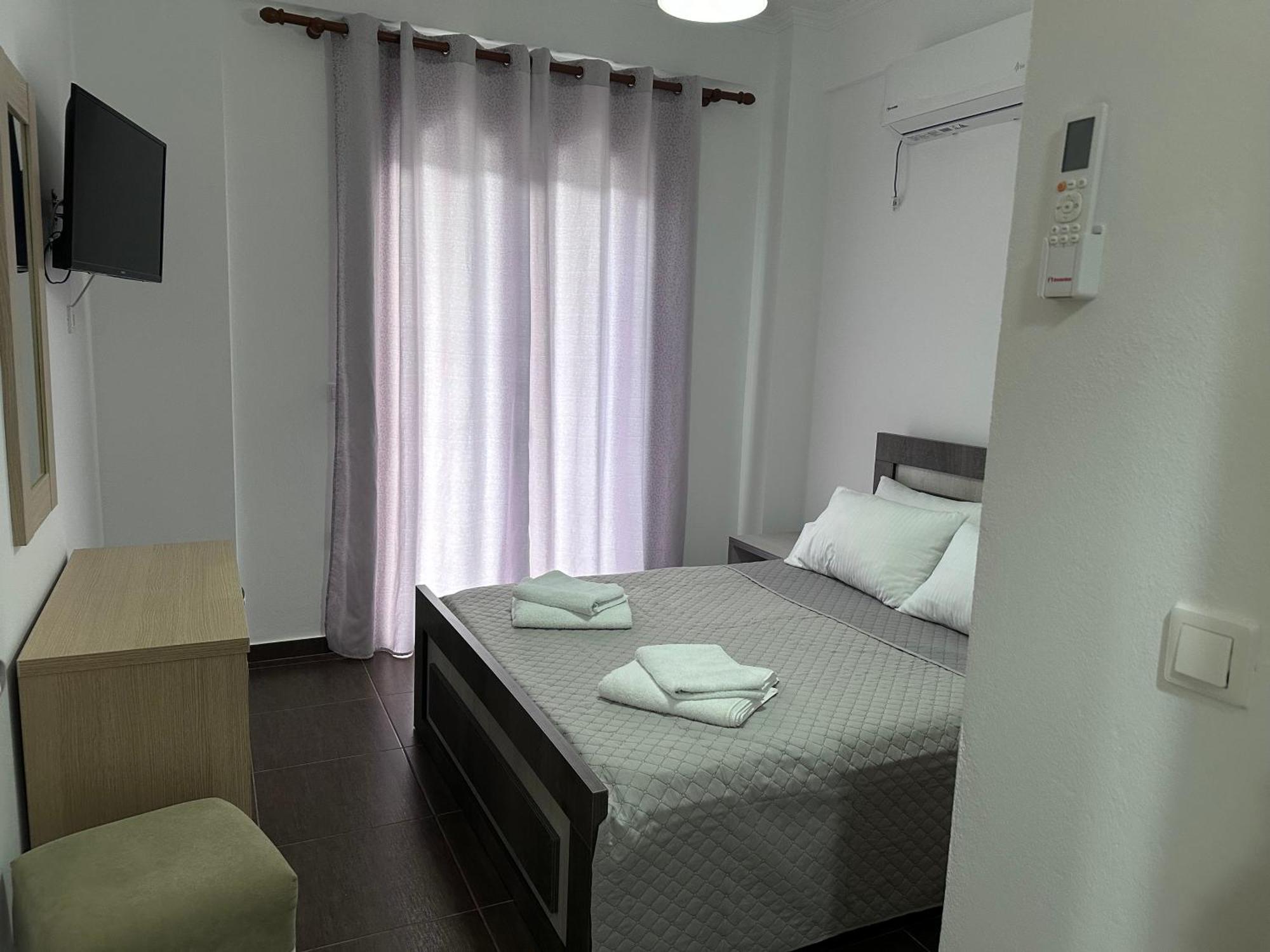 Vila Melina Himare Luaran gambar