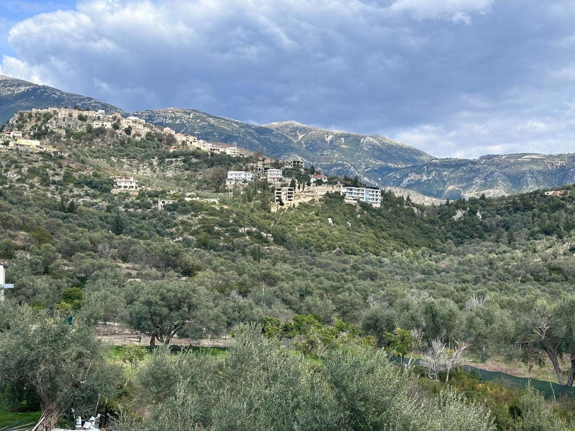 Vila Melina Himare Luaran gambar